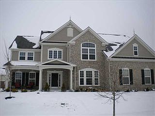 1st image of 2581 Twin Lakes Dr