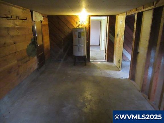 5th image of 341 SW Madison St