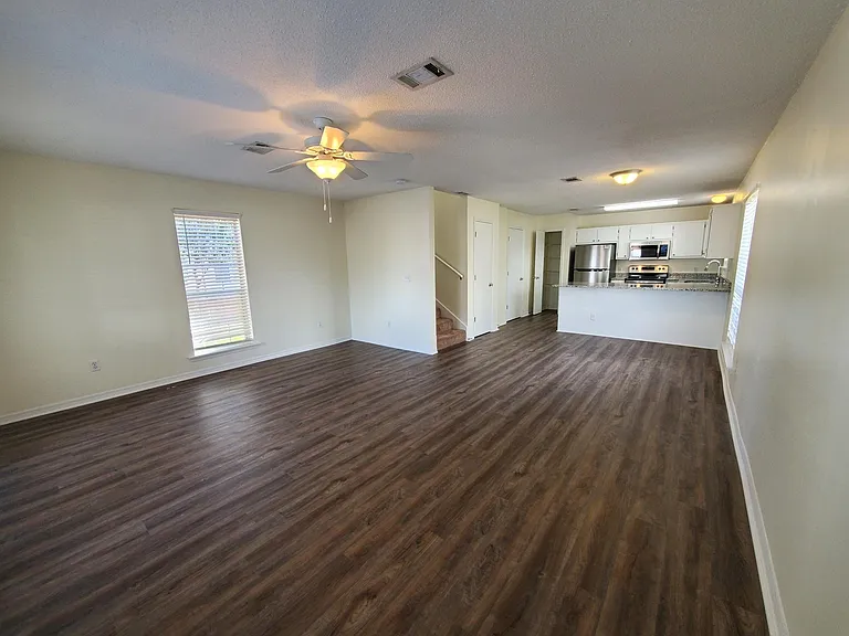 210 Redfish Cir — Photo 6