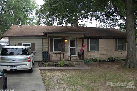 1st image of 5 Williams Dr