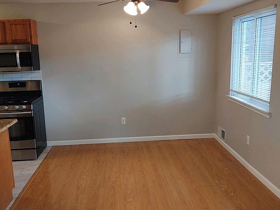 5th image of 41164 N Woodbury Green Dr