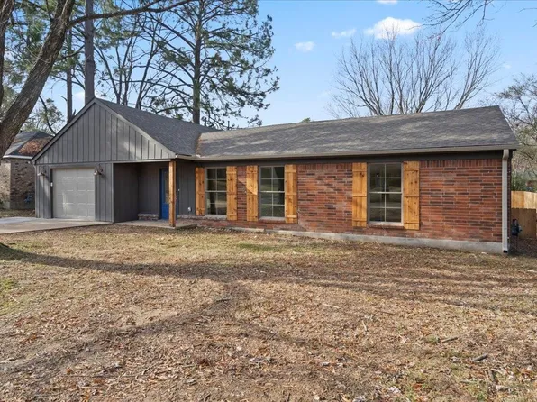 961 Poplar Leaf Rd, Collierville, TN 38017