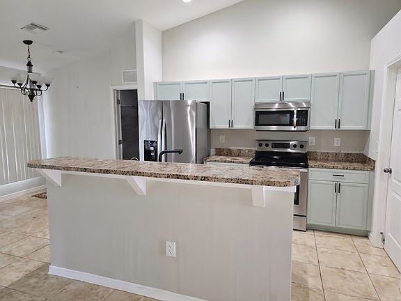 2nd image of 2711 Nelson Rd N