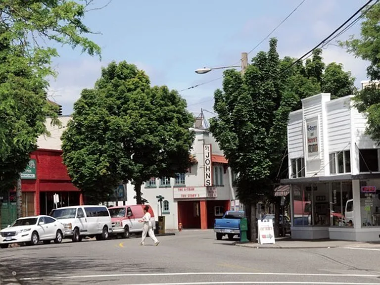 9222 N Lombard St — Photo 23