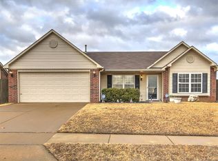 11100 N 120th Ave E, Owasso, OK 74055