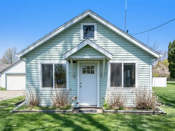 320 Frakes St, Vicksburg, MI 49097