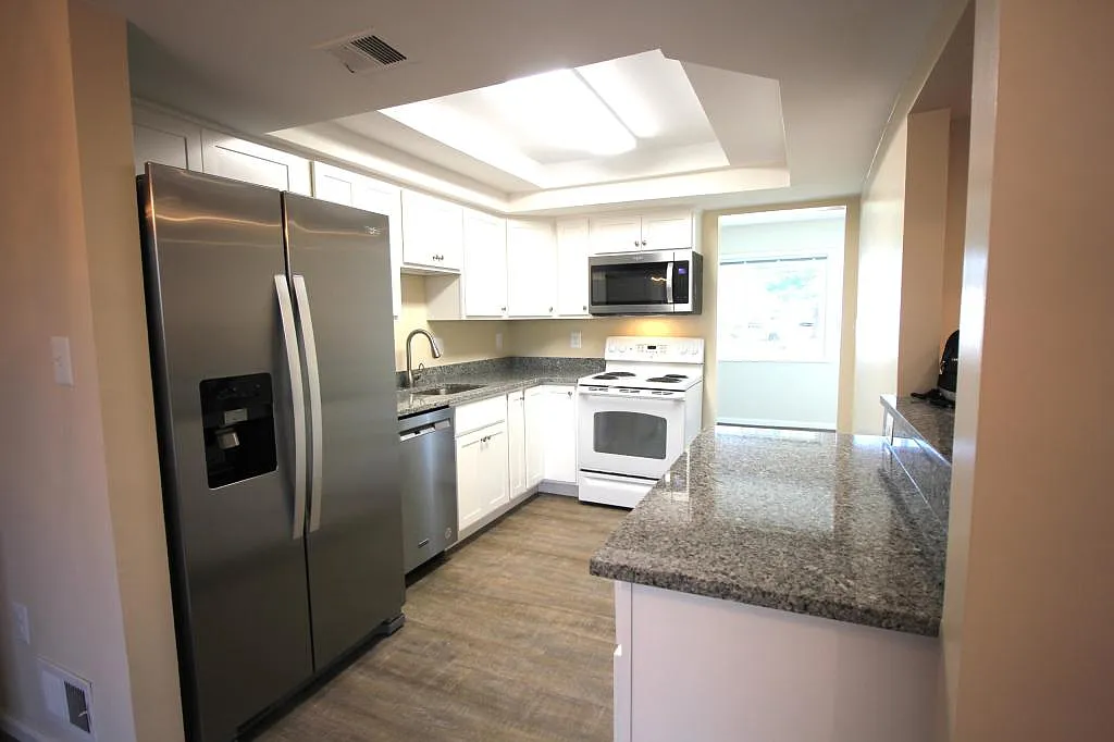 48 Monarch Drive — Photo 3