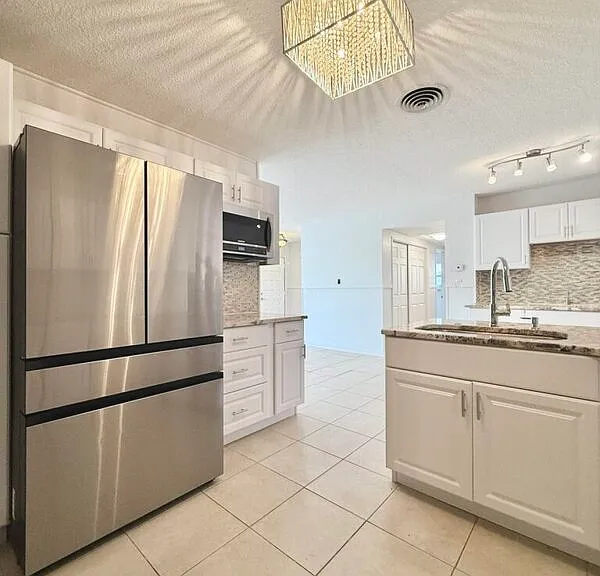 10108 Paradise Blvd — Photo 14