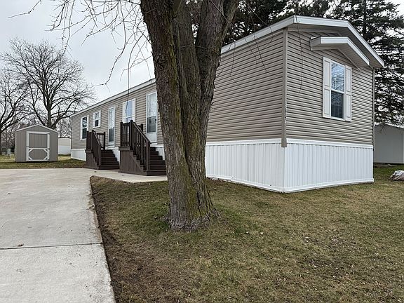 7th image of this home