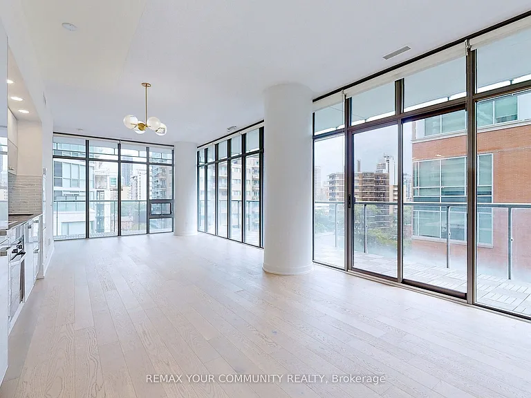 33 Charles St E #603 — Photo 5