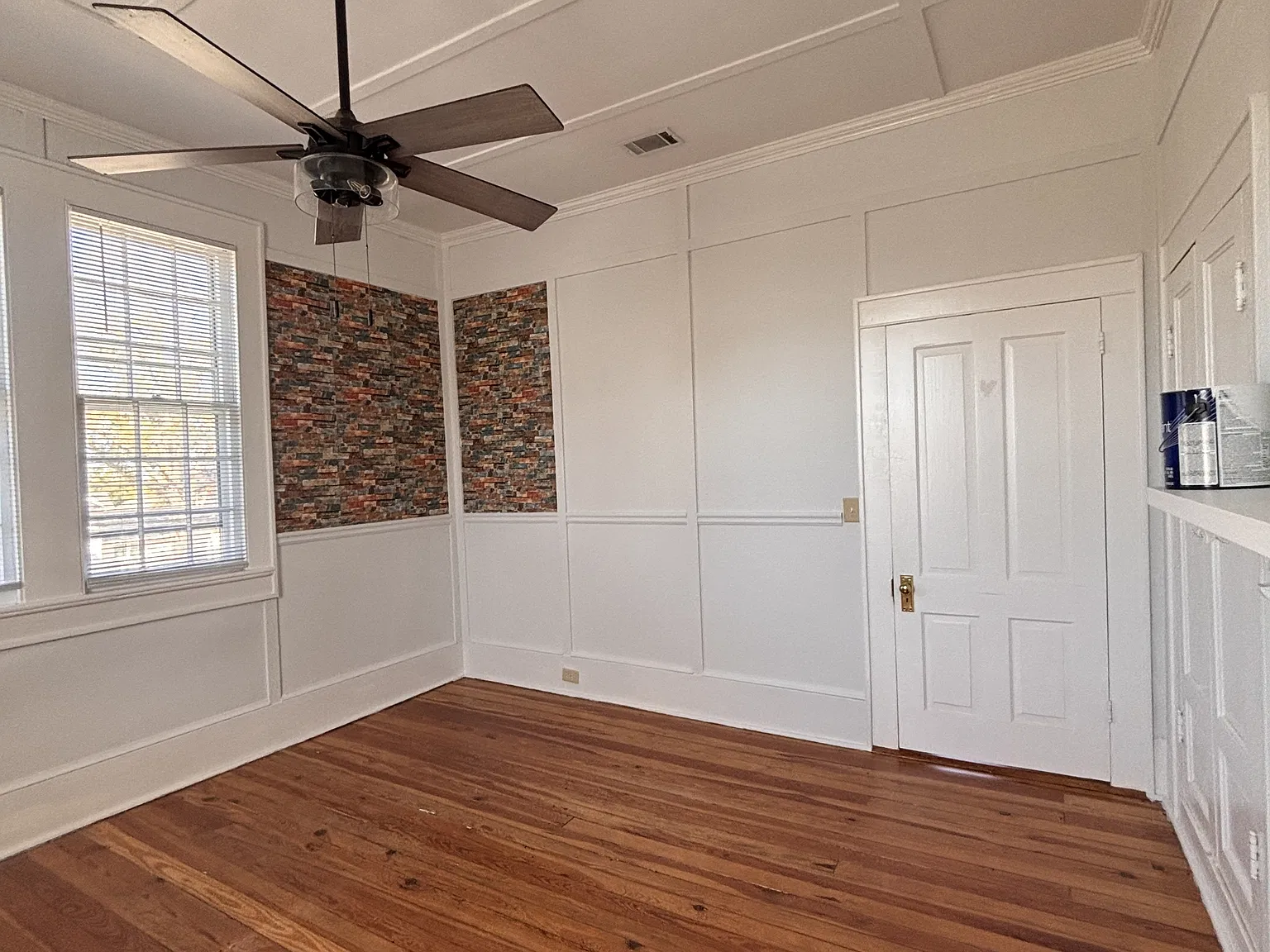108 South Zetterower Avenue - 4 — Photo 2