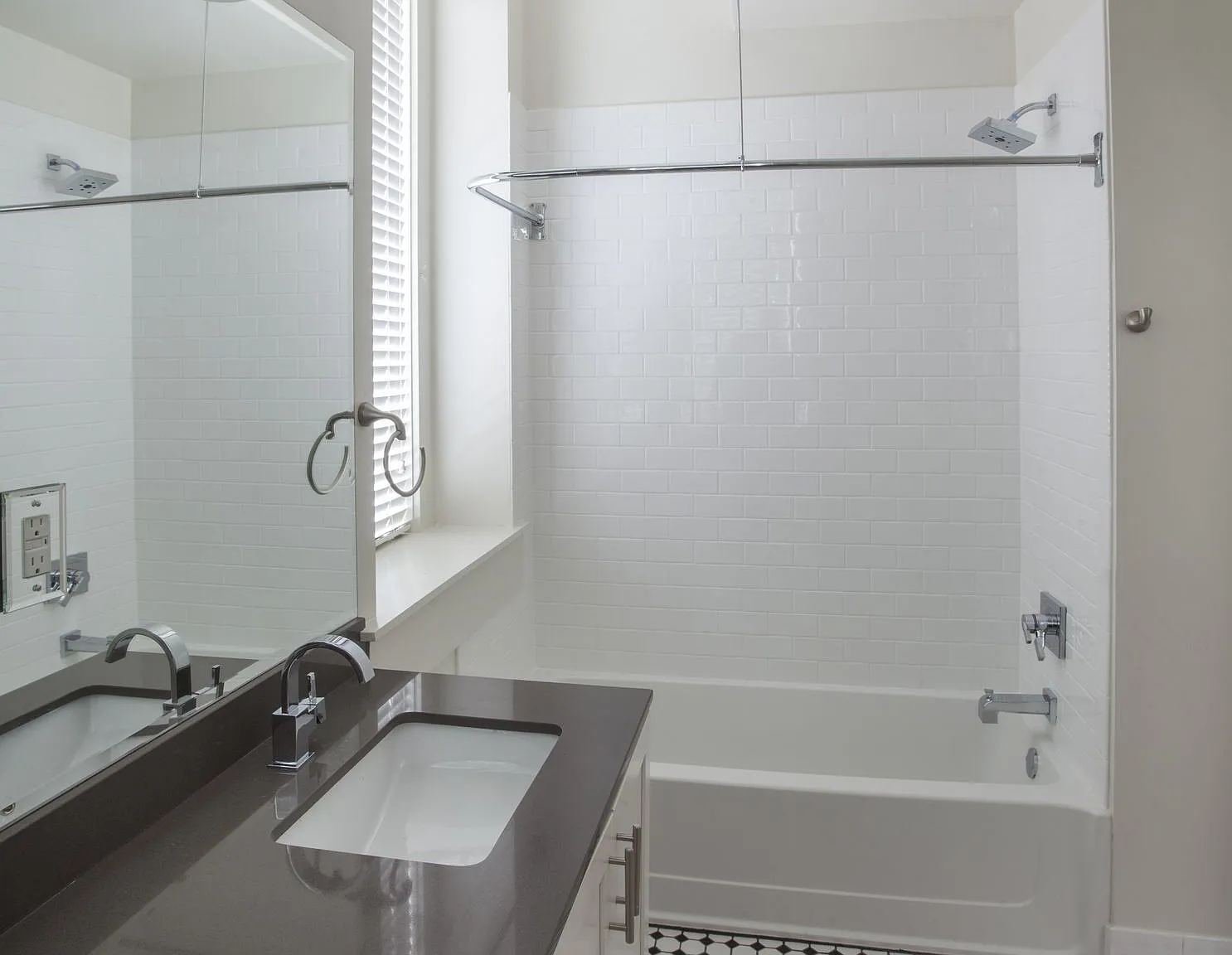 Hub City Lofts — Photo 2