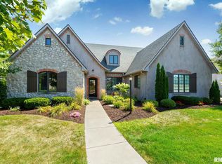 6327 Eagle Ridge Rd, Bettendorf, IA 52722