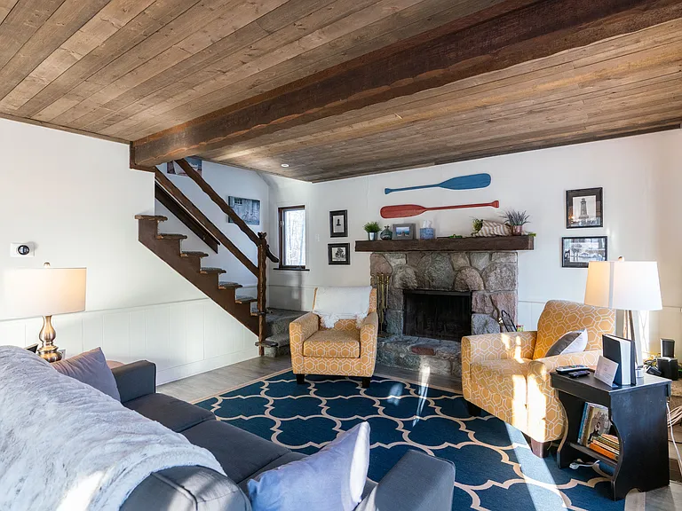 888 Timber Valley Rd — Photo 10