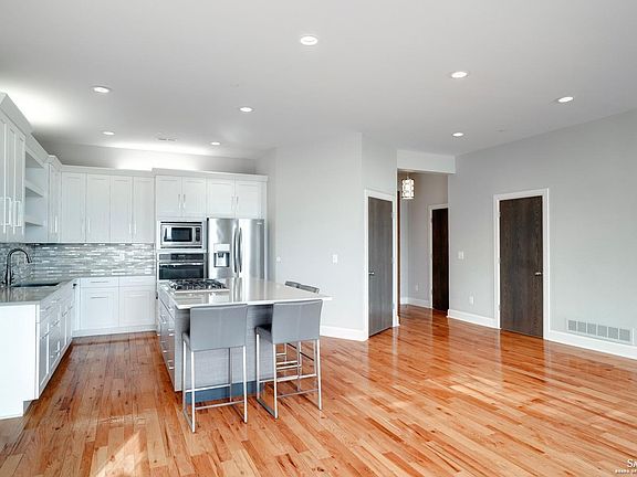 3rd image of 2035 E Iron Ave Ste 304R
