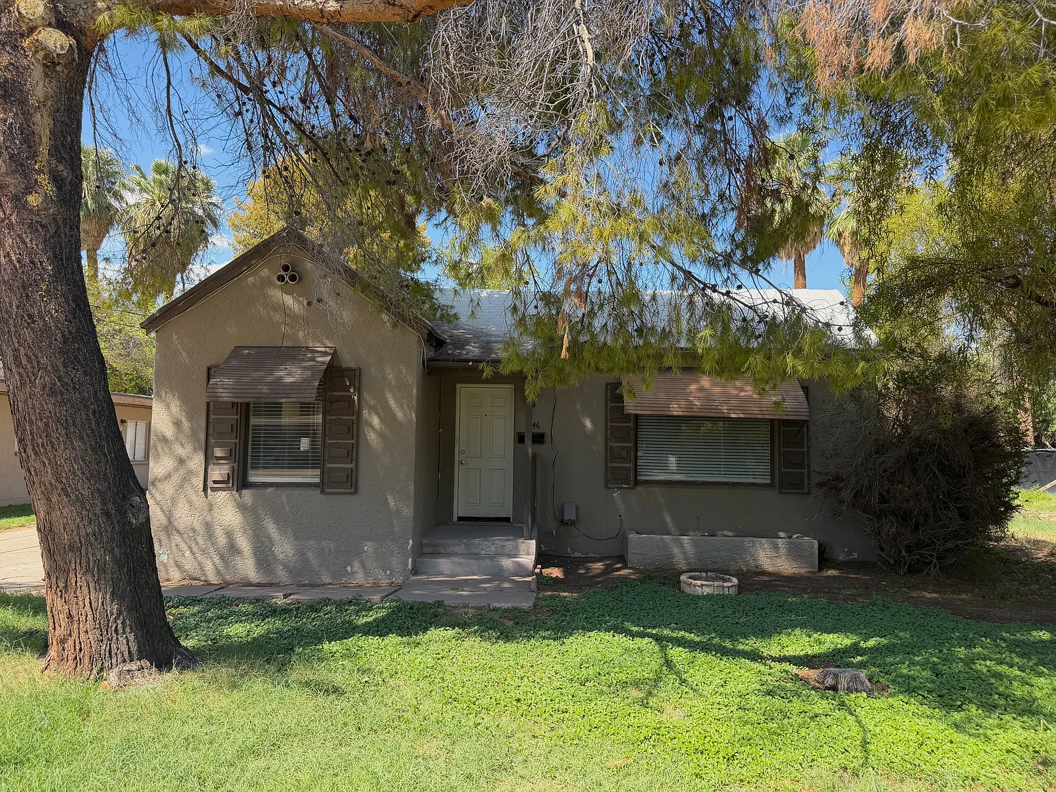 2 bed, 850 sqft, $1,745 — Photo 2