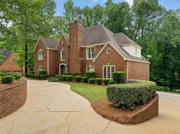 2324 Countryridge Dr, Birmingham, AL 35243
