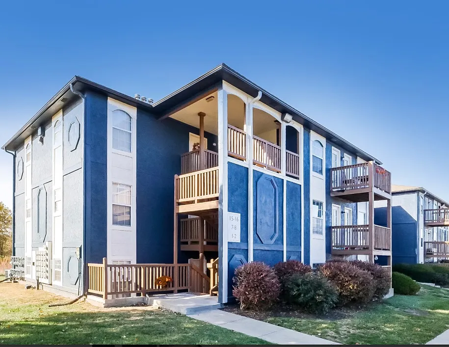 Summit Point Apartments