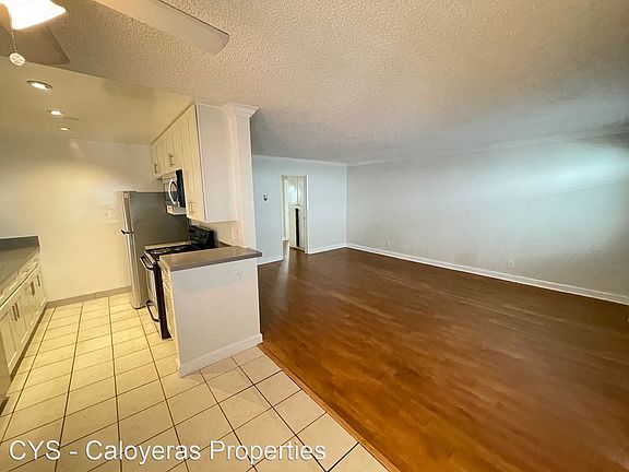 5th image of 9612 Lucerne Ave #104