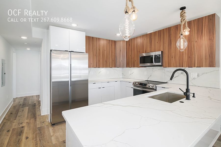 1st image of 2621 W Oxford St #2/2-306