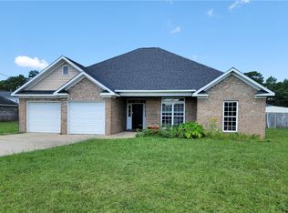 17 Ridgebrook Dr, Phenix City, AL 36869