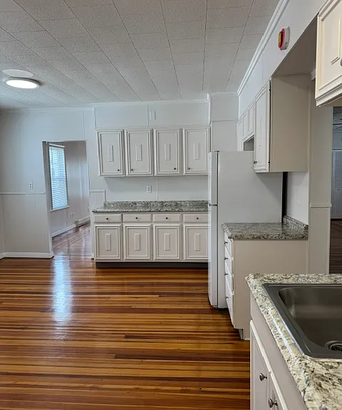 39-41 Belvidere Ave #2 — Photo 3