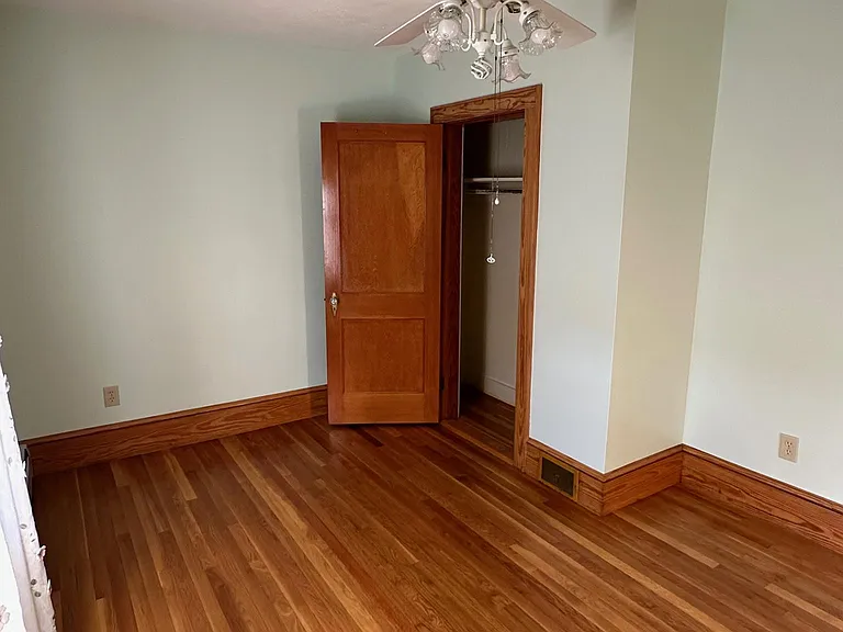 146 Harrington Ave — Photo 25