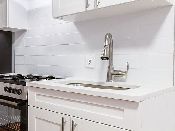 5th image of 347 Convent Ave #3A1