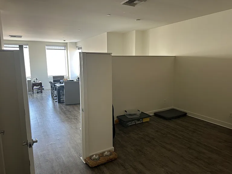 3810 Wilshire Blvd #1612 — Photo 15
