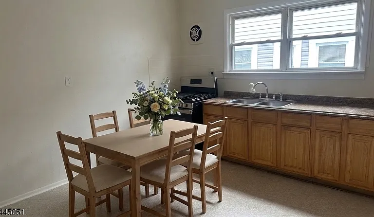31-33 Norman Rd #31 — Photo 3