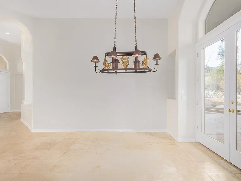 Dining nook