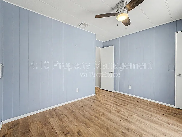 462 S 80th Pl — Photo 23
