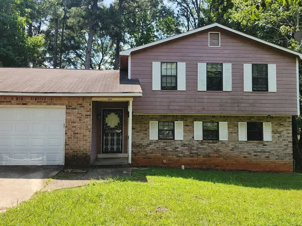 1045 Lombardy Way, Jonesboro, GA 30238