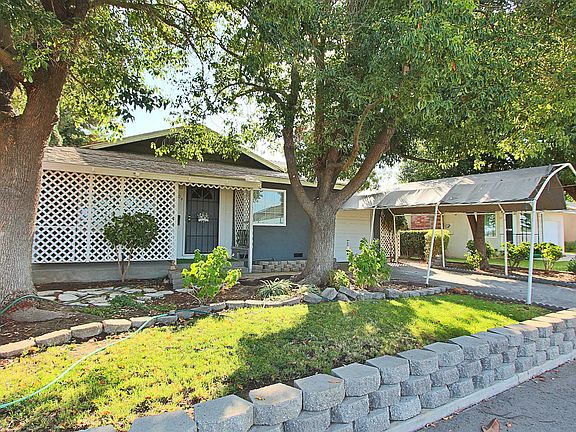 4th image of 2904 Santa Fe Ave
