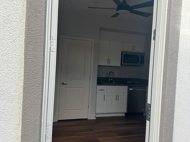 3146 Garden Farms Ave #3146 — Photo 2