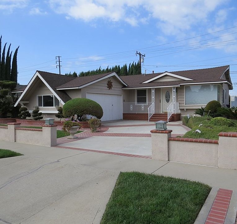 1st image of 3611 Thornlake Ave