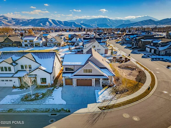 466 N Farmhouse Way, Midway, UT 84049