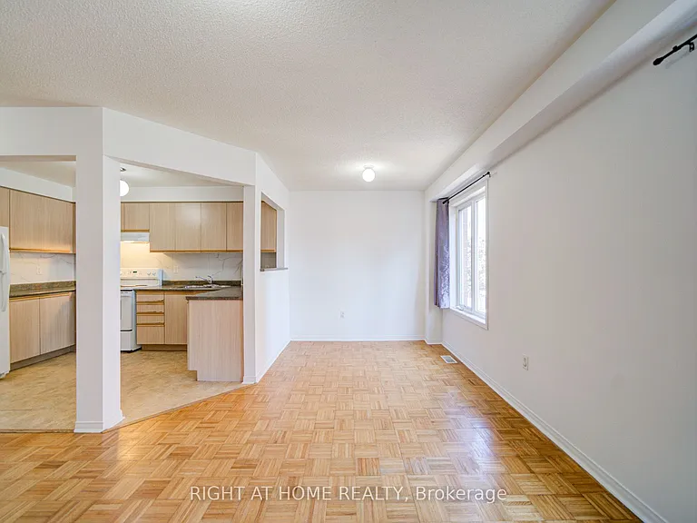 120 Railroad St #9 — Photo 14