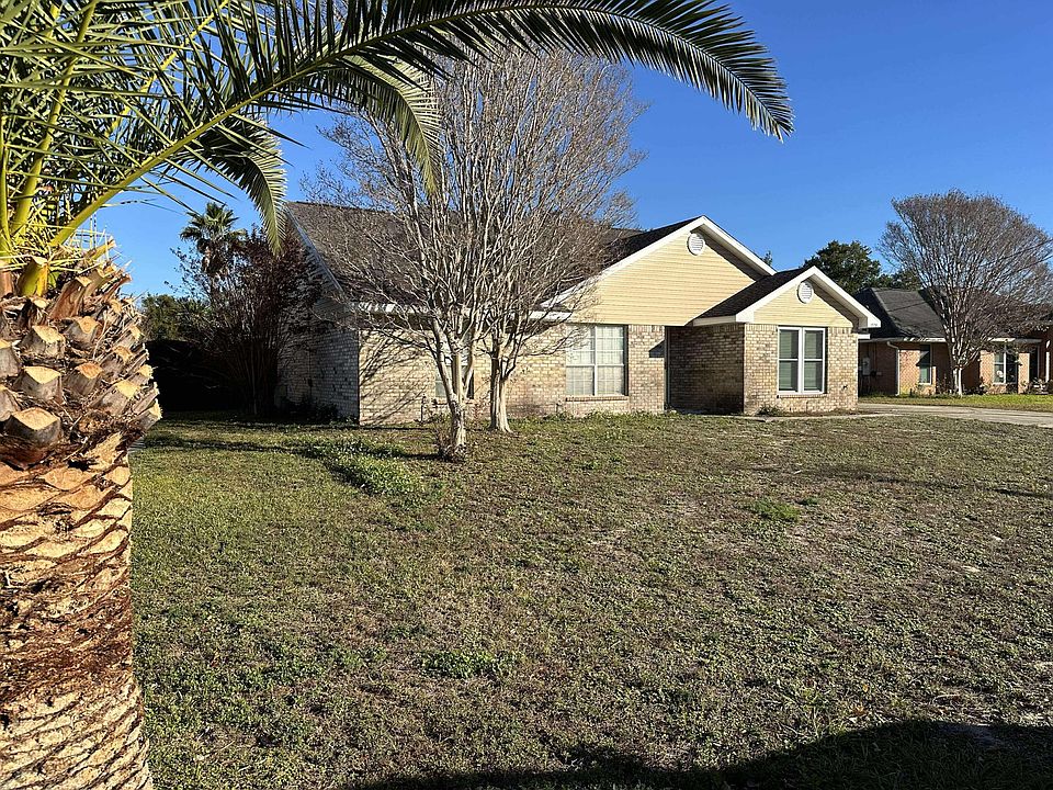 1st image of 1528 Kitty Hawk Dr