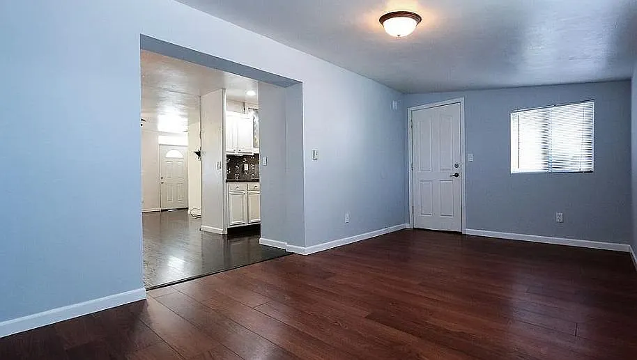3 bed, 1160 sqft, $1,600 — Photo 4