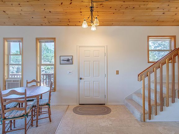 3rd image of 14723 Mountain Wood Dr