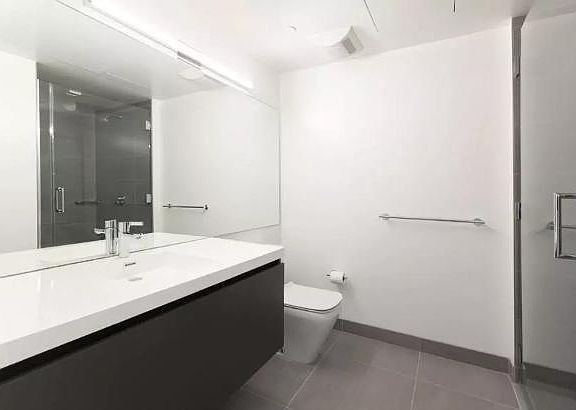 4th image of 1545 Pine St #302