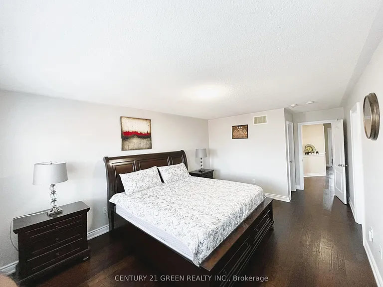 199 Windfields Farm Dr W — Photo 18