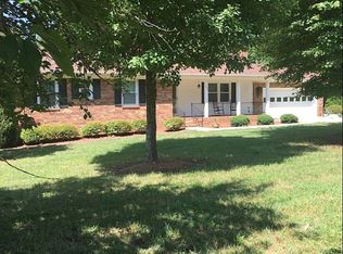 1076 Flippin Ln, King, NC 27021