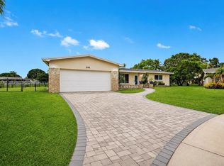 291 NW 93rd Ave, Pembroke Pines, FL 33024