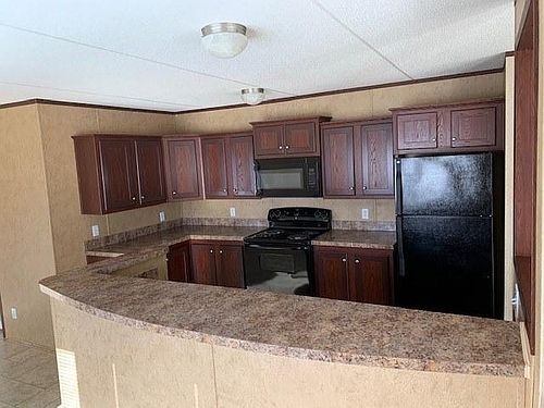 2nd image of 239 Indian Grass Dr