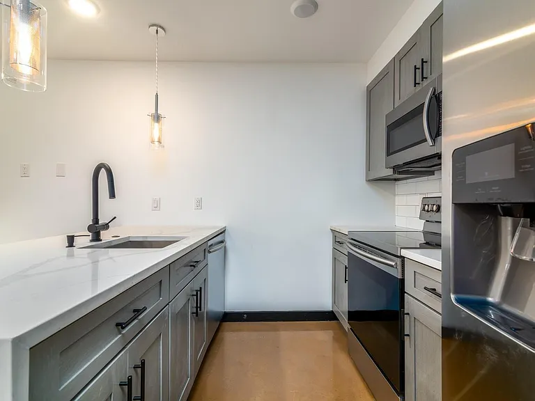 114 Richmond St #2C — Photo 4