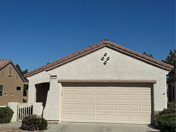 2nd image of 3064 Monroe Park Rd