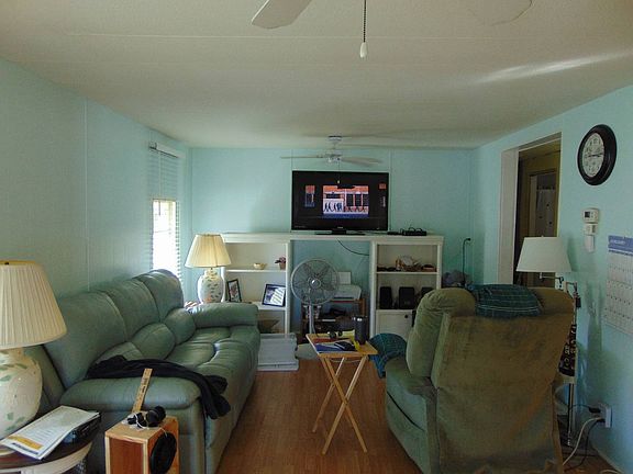 5th image of 112 Lily St