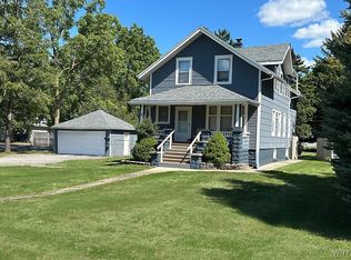 8 Melrose Rd, Buffalo, NY 14221
